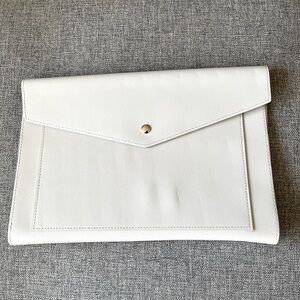 Glass Ladder & co Megan portfolio clutch NWT